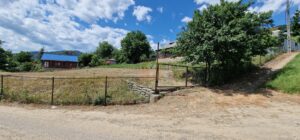 Teren intravilan cu priveliște spre lac – Plopușor, Alexandru cel Bun, 1450 mp