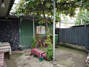 Casă 5 camere, anexe, cu teren  720 mp, Piatra Neamț, zona Gara Veche 