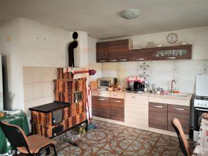 Vilă P+E, comuna Stefan cel Mare, 2400 mp teren, locuibilă