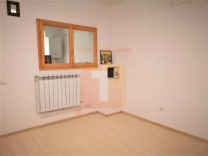 Spațiu pentru birouri, parter, B-dul Traian, 66 mp, zona BCR