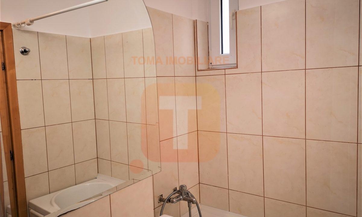 Spațiu pentru birouri, parter, B-dul Traian, 66 mp, zona BCR)