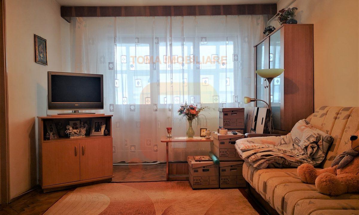 Apartament 2 camere, 51,2 mp utili, circular, Mărăței, etajul 4/4 acoperit, Piatra Neamț