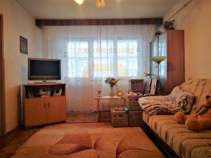 Apartament 2 camere, 51,2 mp utili, circular, Mărăței, etajul 4/4 acoperit, Piatra Neamț