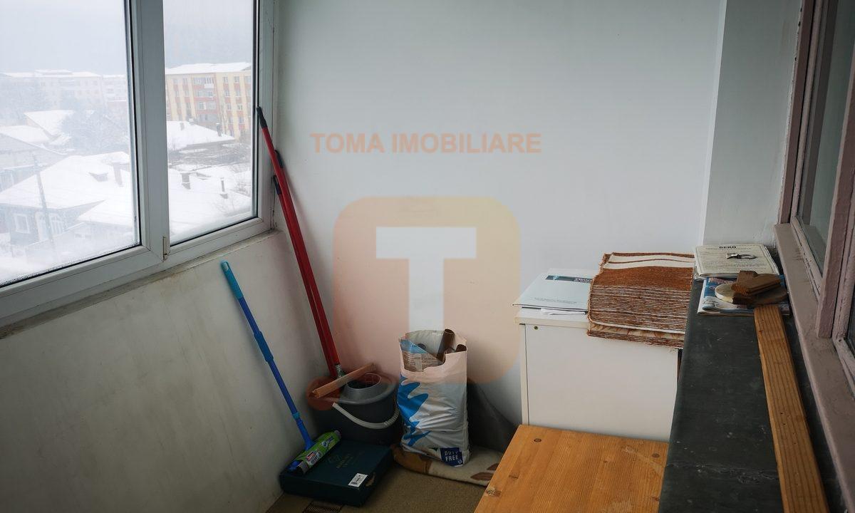 Apartament 2 camere, 51,2 mp utili, circular, Mărăței, etajul 4/4 acoperit, Piatra Neamț