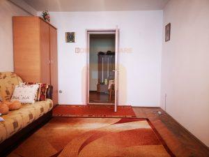 Apartament 2 camere, 51,2 mp utili, circular, Mărăței, etajul 4/4 acoperit, Piatra Neamț