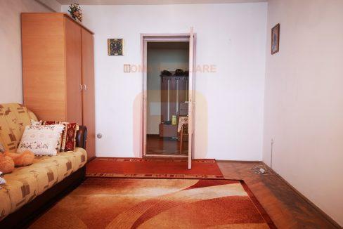 Apartament 2 camere, 51,2 mp utili, circular, Mărăței, etajul 4/4 acoperit, Piatra Neamț