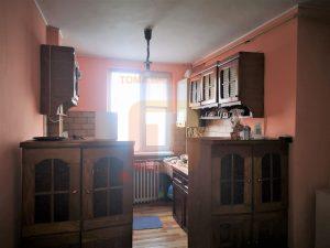 Apartament 2 camere, etajul 3, decomandat, Precista, Piatra Neamț.