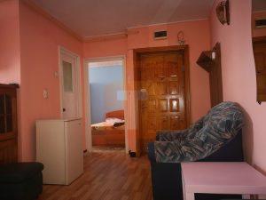 Apartament 2 camere, etajul 3, decomandat, Precista, Piatra Neamț.