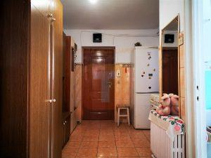 Garsonieră 36 mp, decomandată, Precista
