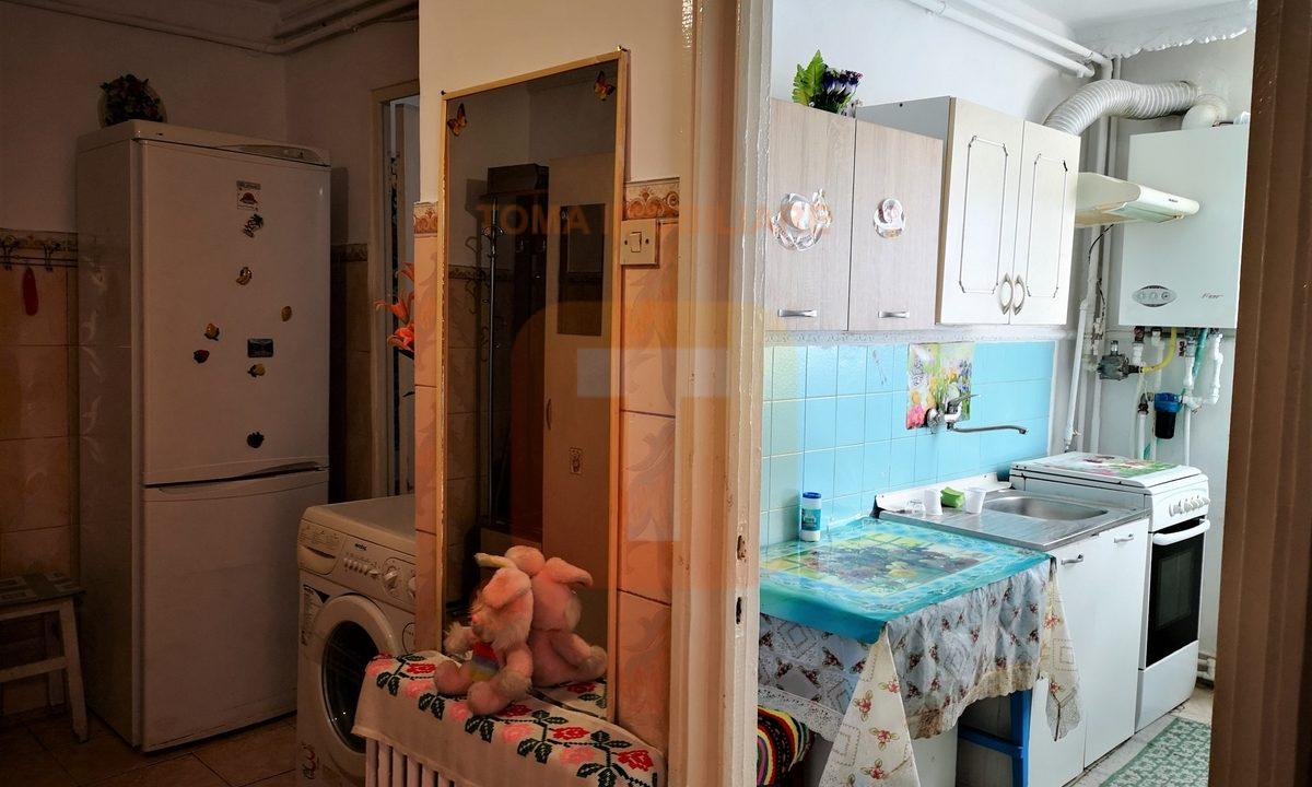 Garsonieră 36 mp, decomandată, Precista