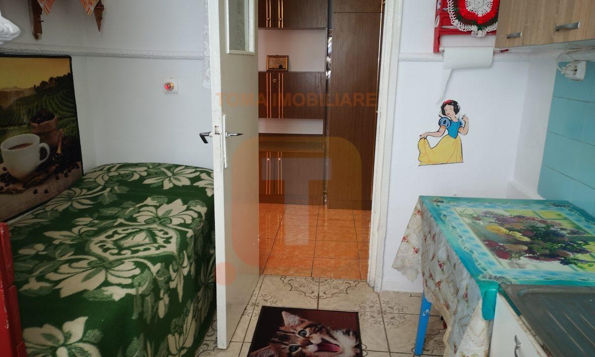 Garsonieră 36 mp, decomandată, Precista