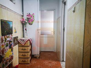 Apartament 2 camere, parter, decomandat, Precista, Piatra Neamț.
