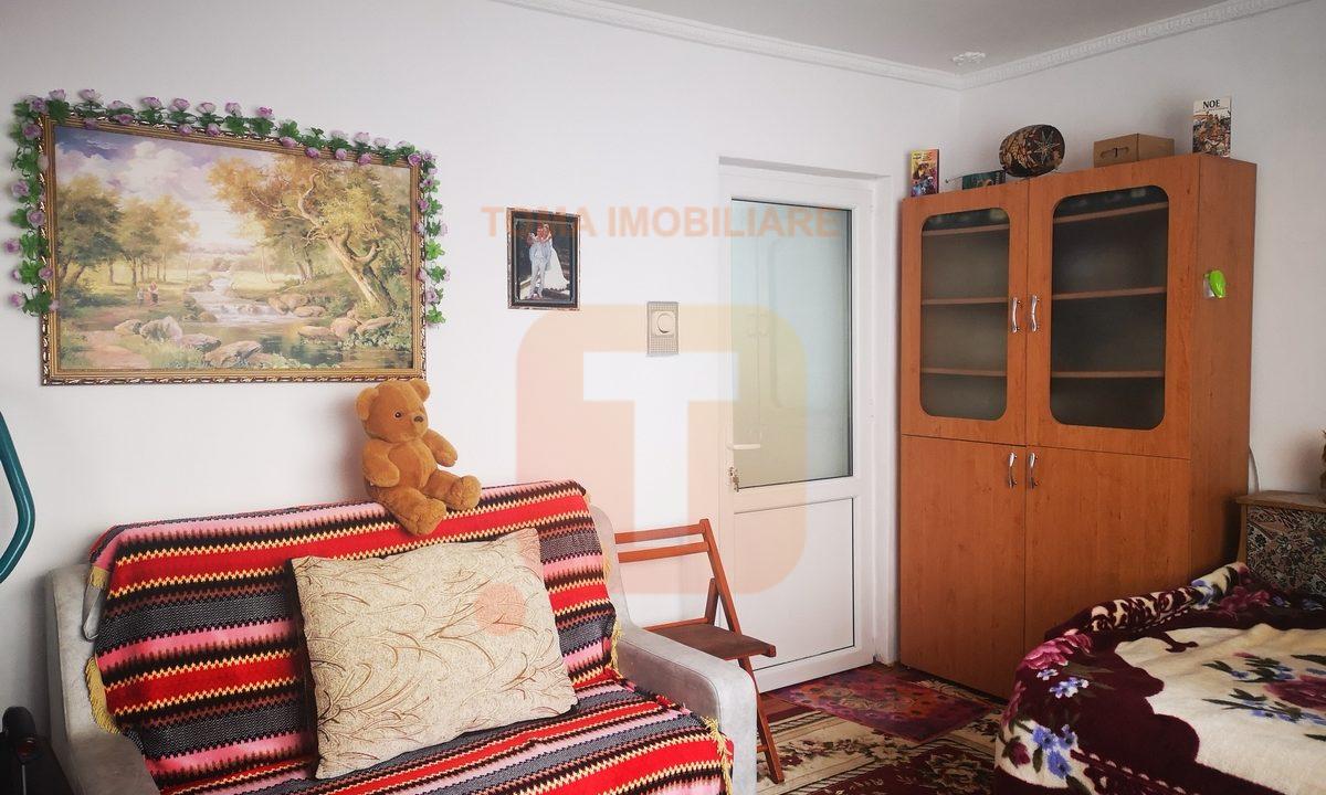 Apartament 2 camere, parter, decomandat, Precista, Piatra Neamț.