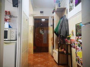 Apartament 2 camere, parter, decomandat, Precista, Piatra Neamț.