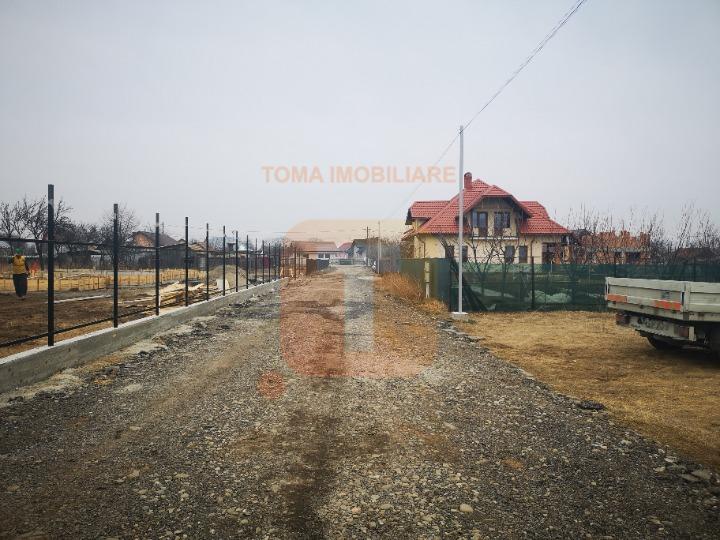 Teren intravilan, str. Crângului, Dumbrava Roșie