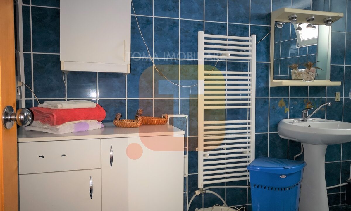 Apartament 3 camere, Dărmănești,  Piatra Neamț