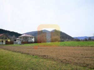 Teren intravilan, 1200 mp, Vaduri, com. Alexandru cel Bun