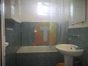 Apartament 4 camere, spațios, curat, Calea Romanului
