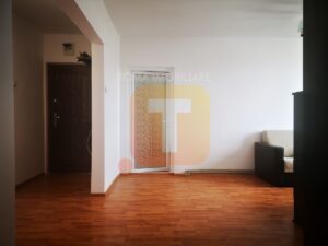 Apartament 4 camere, spațios, curat, Calea Romanului