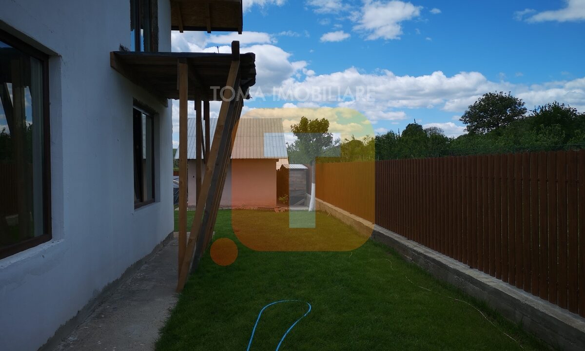 Vilă, P+M, sat Turturești, com. Girov