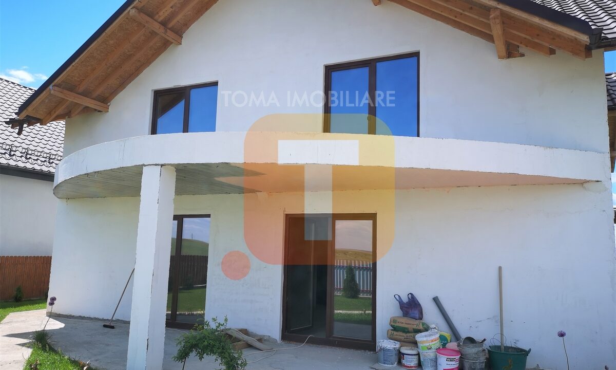 Vilă, P+M, sat Turturești, com. Girov