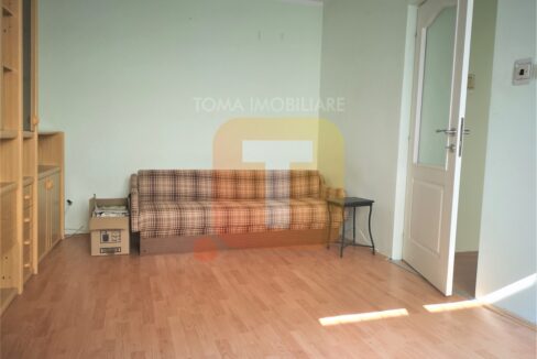 Garsonieră, str. Aurorei, zona Calea Romanului, Piatra Neamț 