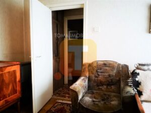 Apartament 3 camere, etaj 2, centru