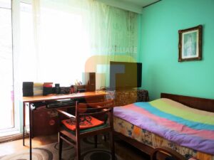 Apartament 3 camere, etaj 2, centru