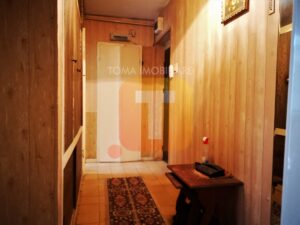 Apartament 3 camere, etaj 2, centru