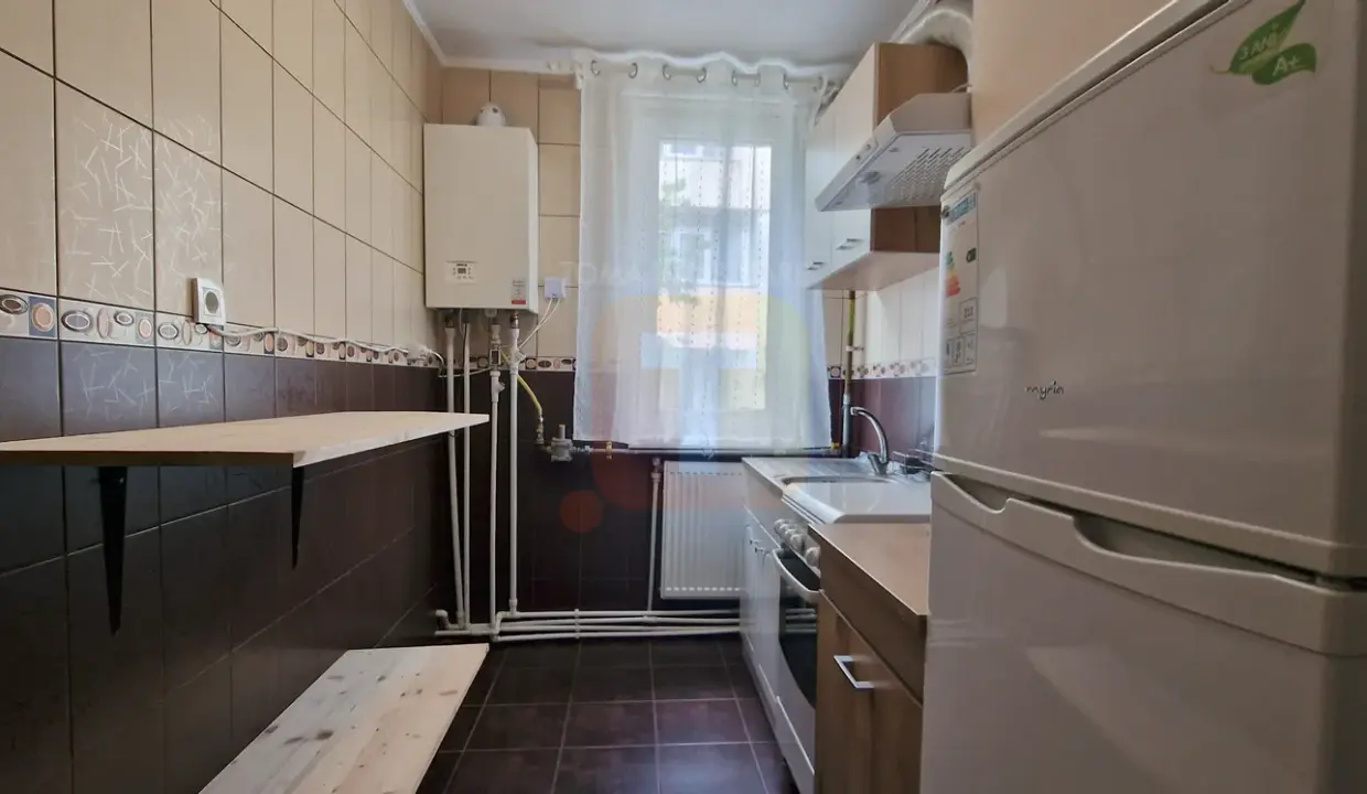 apartament-2-camere-mobilat-darmanesti-piatra-neamt-05