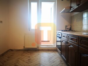Apartament 3 camere etaj 3 /4, duplex, Piatra Neamț