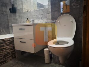 Apartament 3 camere etaj 3 /4, duplex, Piatra Neamț