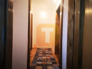 Apartament 3 camere etaj 3 /4, duplex, Piatra Neamț