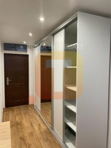 Garsonieră, renovată, ultracentral Piatra Neamț