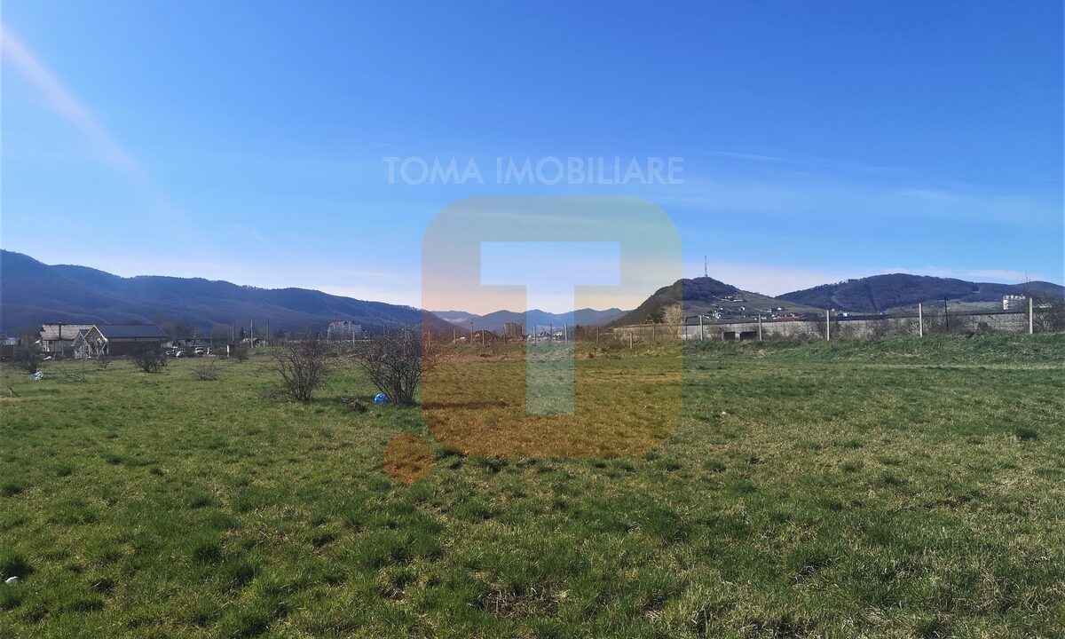 Teren intravilan, Piatra Neamț, 6440 mp, zona Regiment, str. Nordului