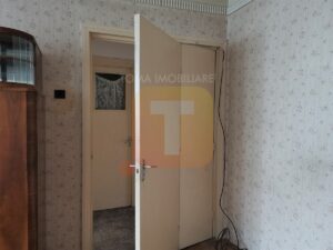 Apartament 3 camere etaj 2, ultracentral  Piatra Neamț
