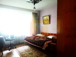 Apartament 3 camere etaj 3 cu 2 , duplex, ultracentral  Piatra Neamț