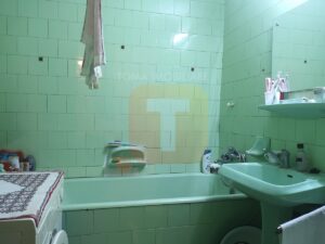 Apartament 3 camere etaj 3 cu 2 , duplex, ultracentral  Piatra Neamț