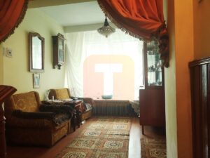 Apartament 3 camere etaj 3 cu 2 , duplex, ultracentral  Piatra Neamț
