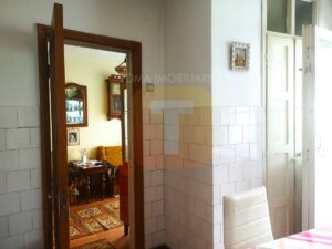 Apartament 3 camere etaj 3 cu 2 , duplex, ultracentral  Piatra Neamț