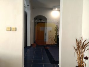 Apartament 3 camere, etajul 1, ultracentral
