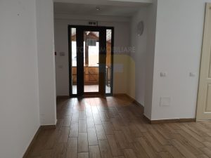 Spatiu comercial 600 mp, Piatra Neamț