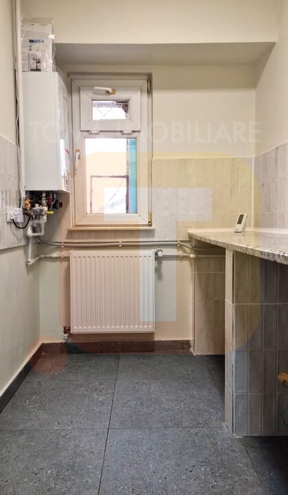 Garsonieră de închiriat în zona Spital, Piatra Neamț – Etaj 1, 30 mp, recent renovată