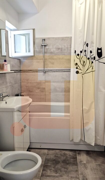 Apartament 2 camere de închiriat – Ultracentral, Piatra Neamț, B-dul Dacia