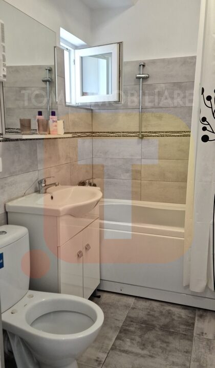 Apartament 2 camere de închiriat – Ultracentral, Piatra Neamț, B-dul Dacia