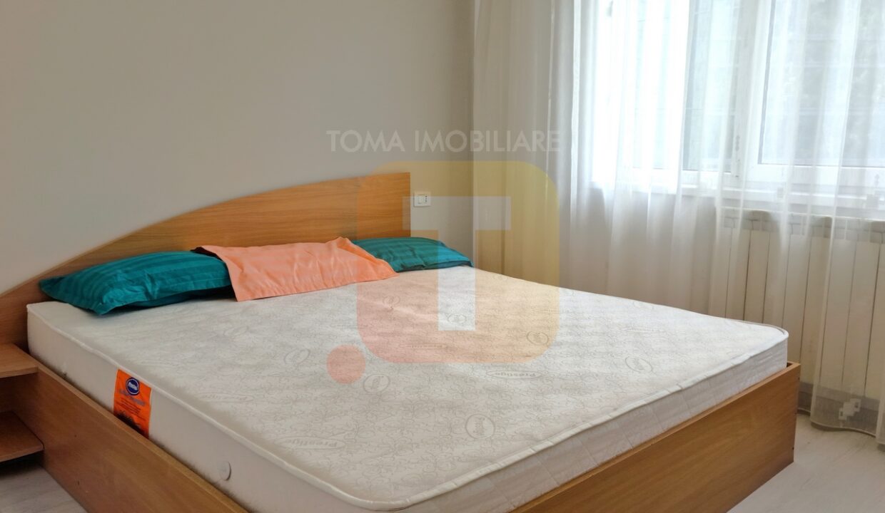 Apartament 2 camere de închiriat – Ultracentral, Piatra Neamț, B-dul Dacia