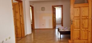 Apartament 4 camere de închiriat – 170 mp, mobilat, zonă liniștită – Ursuleți, Piatra Neamț