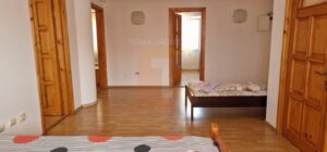 Apartament 4 camere de închiriat – 170 mp, mobilat, zonă liniștită – Ursuleți, Piatra Neamț