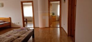 Apartament 4 camere de închiriat – 170 mp, mobilat, zonă liniștită – Ursuleți, Piatra Neamț