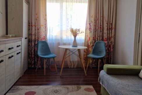 Apartament 3 camere de închiriat – zona STARO, Piatra Neamț